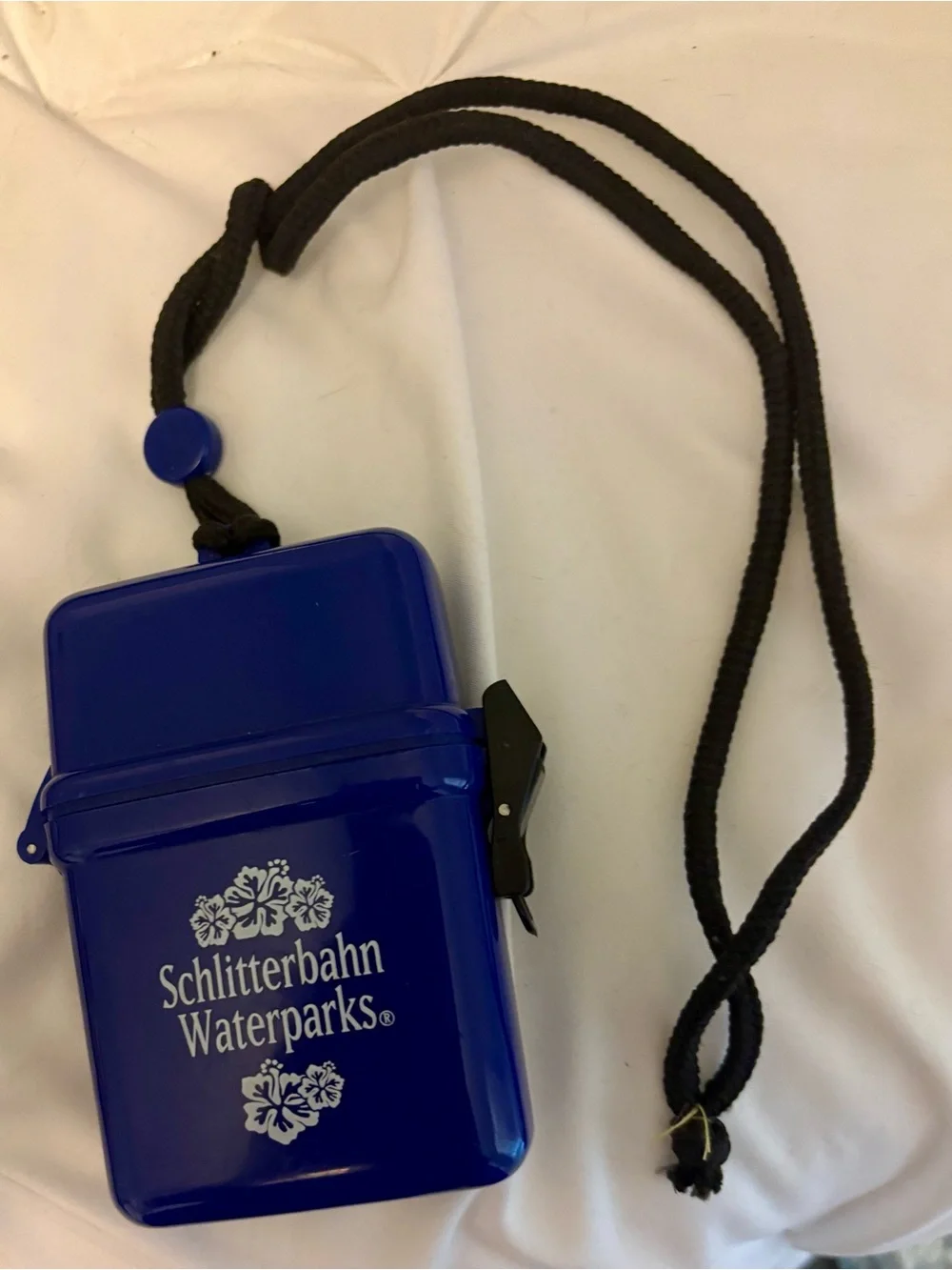 Schlitterbahn Waterparks Blue Waterproof Phone/ carrying Case with Neck Strap